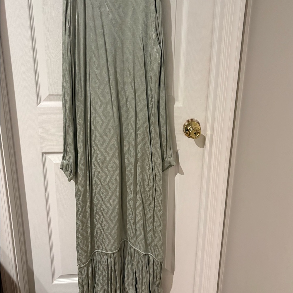Moda Soft Green Textured Robe - Picture 3 of 5